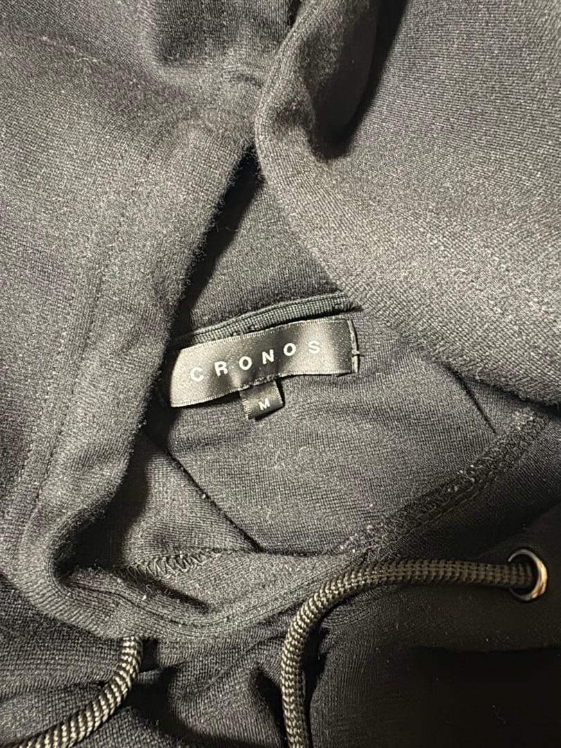 CRONOS ブラックパーカー完売品