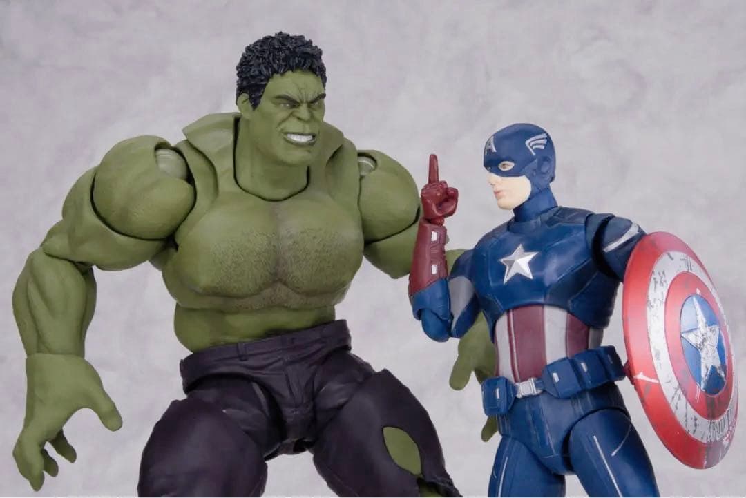 早い者勝ち】【激レア】【バンダイ製】S.H.フィギュア ハルク