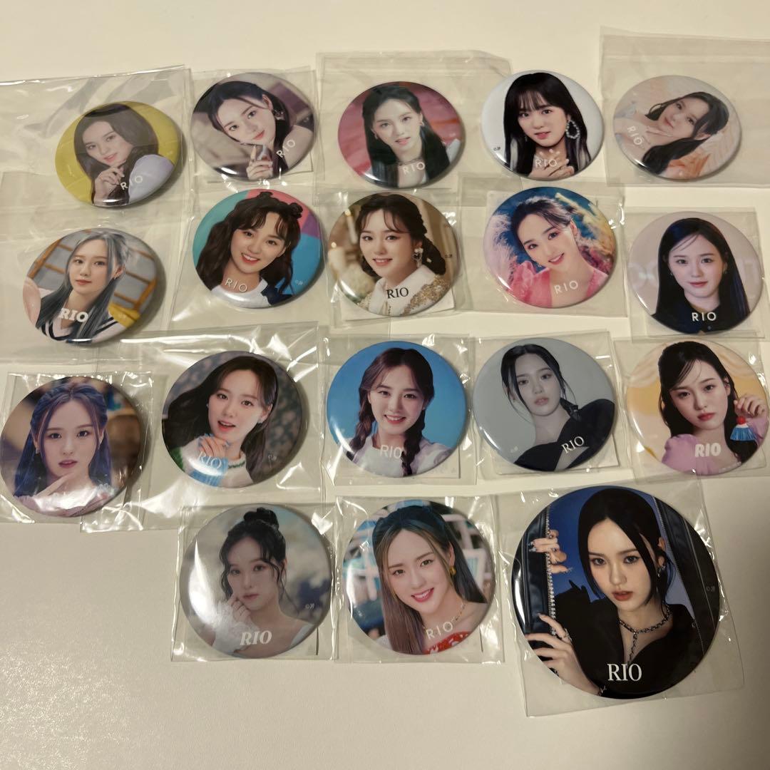 NiziU リオ 缶バッジ 18個セット まとめ売り - メルカリ