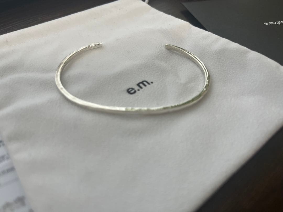 e.m. 　シルバーバングル　Mサイズ