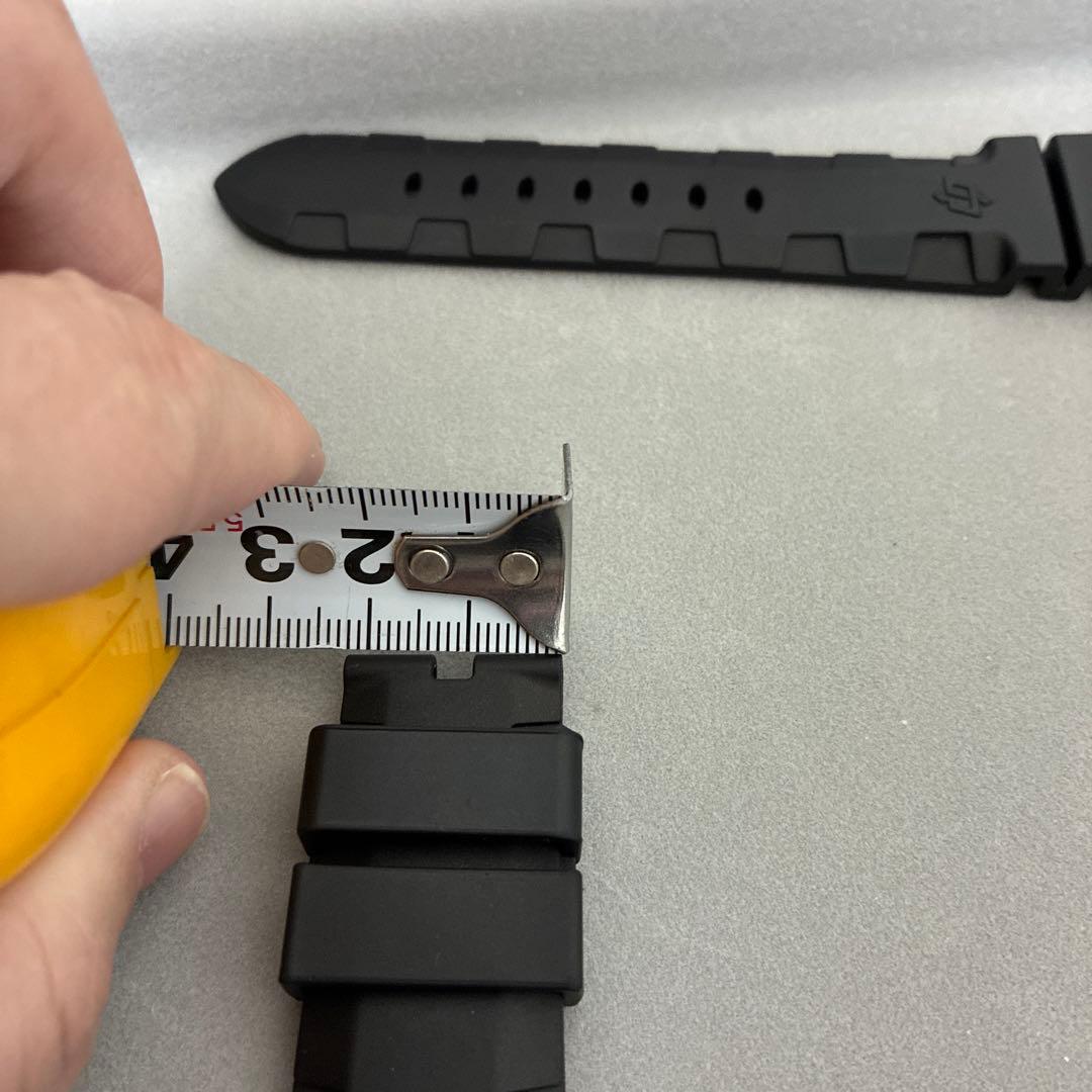 パネライ　ラバーベルト