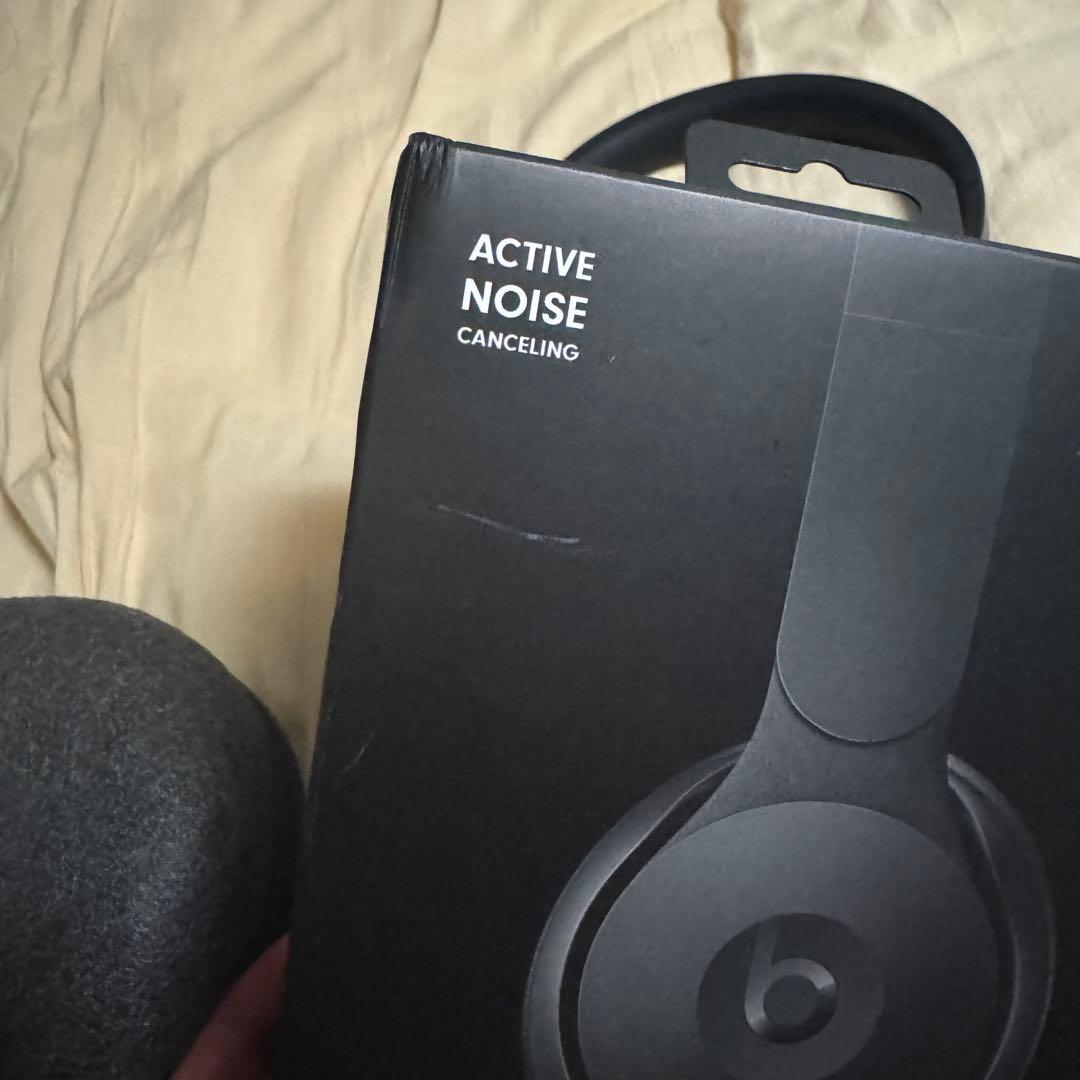 Beats SOLO PRO ブラック ワイヤレスヘッドホン beats solo pro