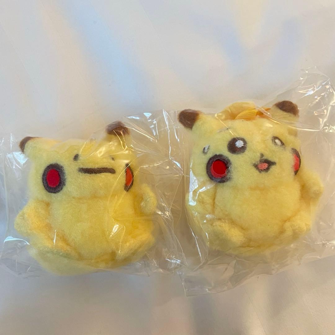 韓国限定　メタモンは変身中　ぬいぐるみ　カプセルマンション　ポケモン　ピカチュウ