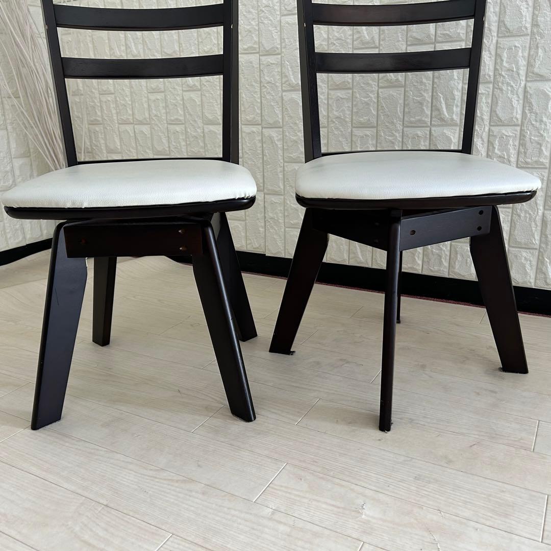 都内23区送料無料❗️ニトリ　伸縮式ダイニングテーブル　回転チェア　３点セット✨