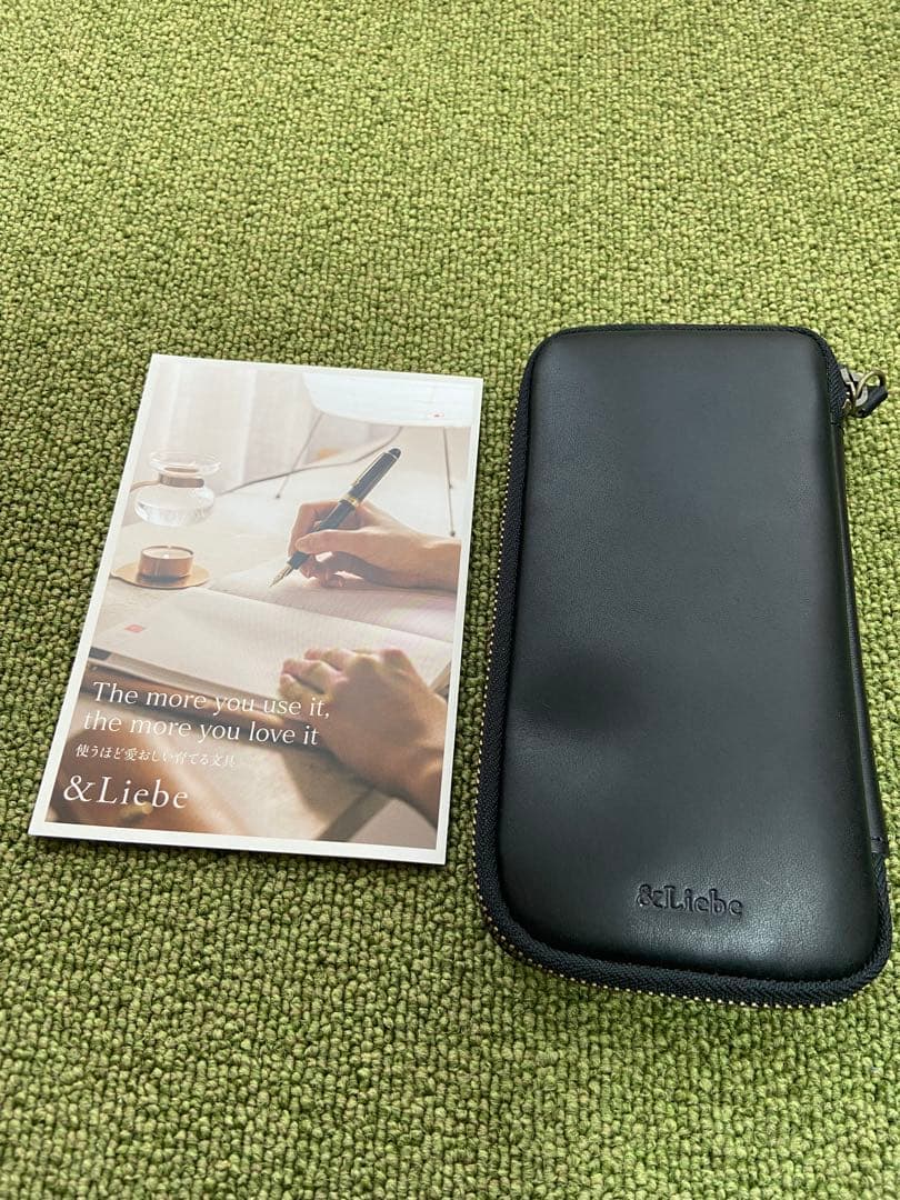 &LIEBE ジップペンケース 栃木レザー スムースブラック