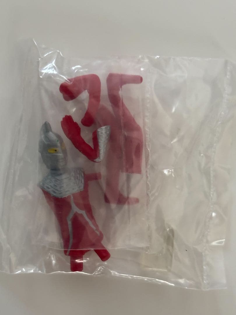 キャラエッグ　ウルトラマンシリーズ　17種類セット　　新品未開封