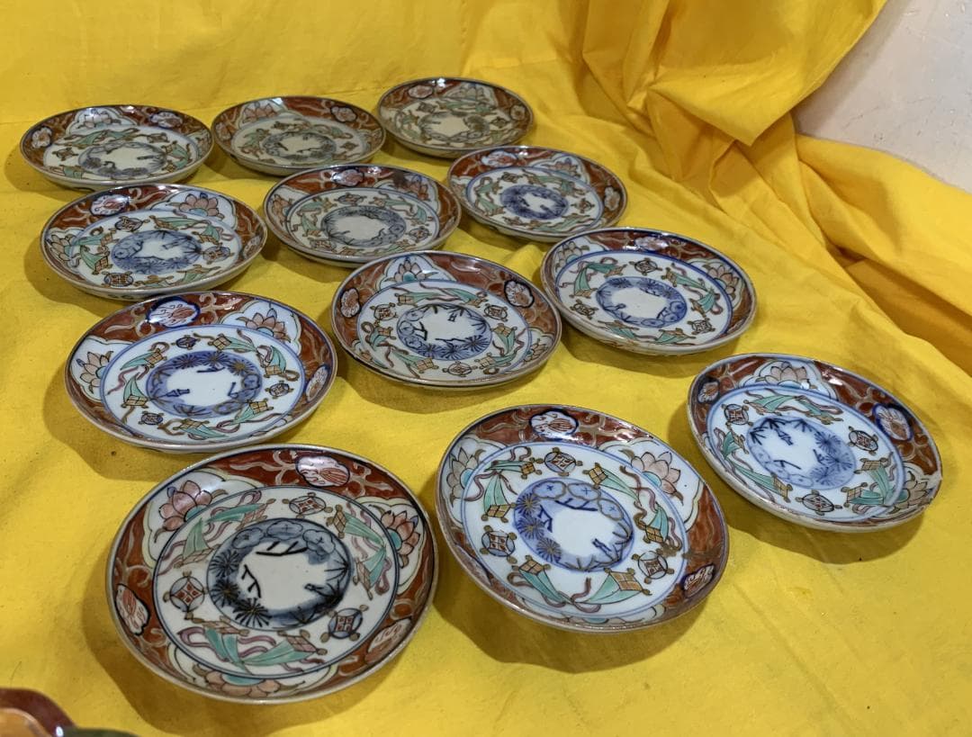 蔵出し!! 古伊万里 錦手 色絵小皿 松竹梅模様 江戸期? 12客 現状品!!