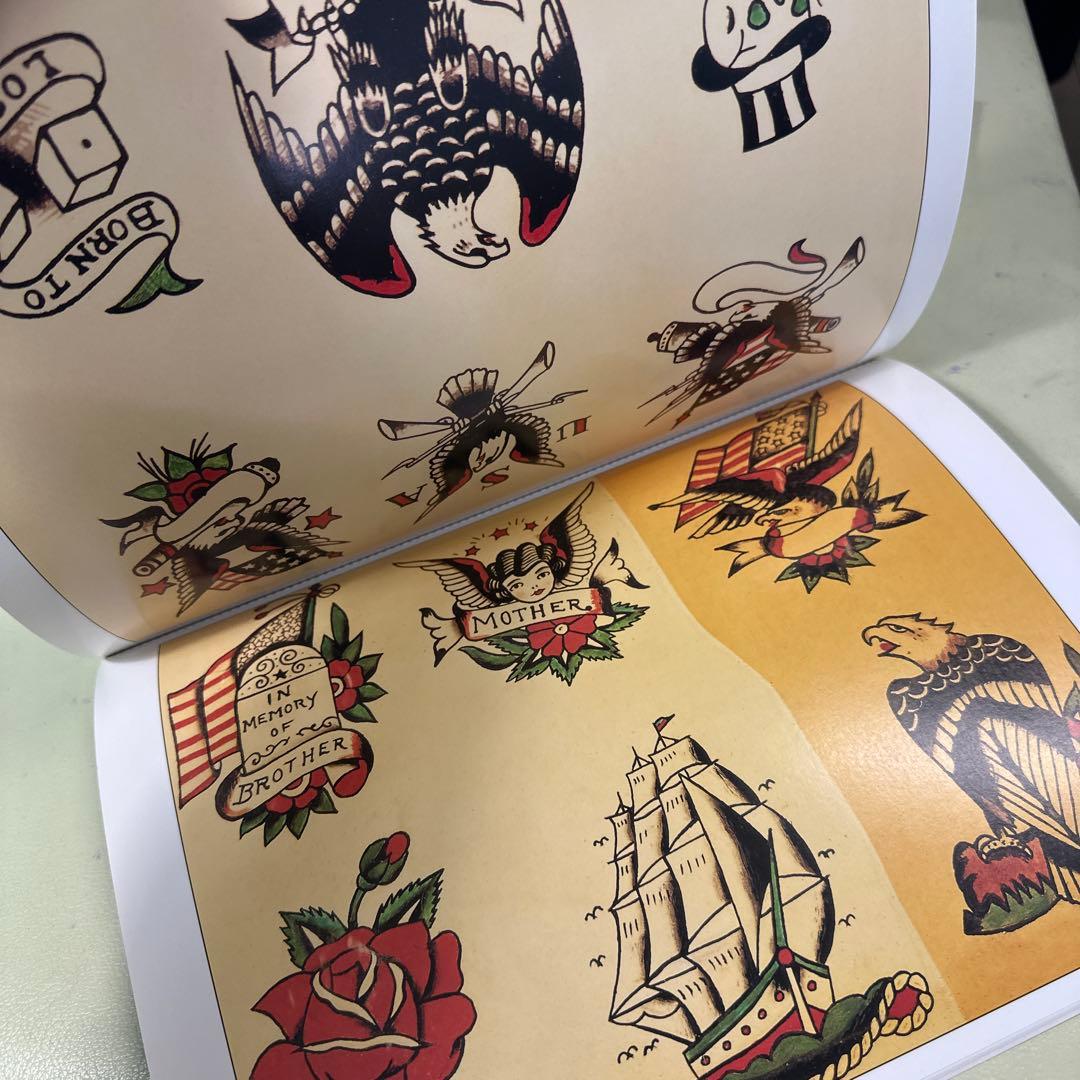 HISTORIC FLASH by SPIDER WEBB