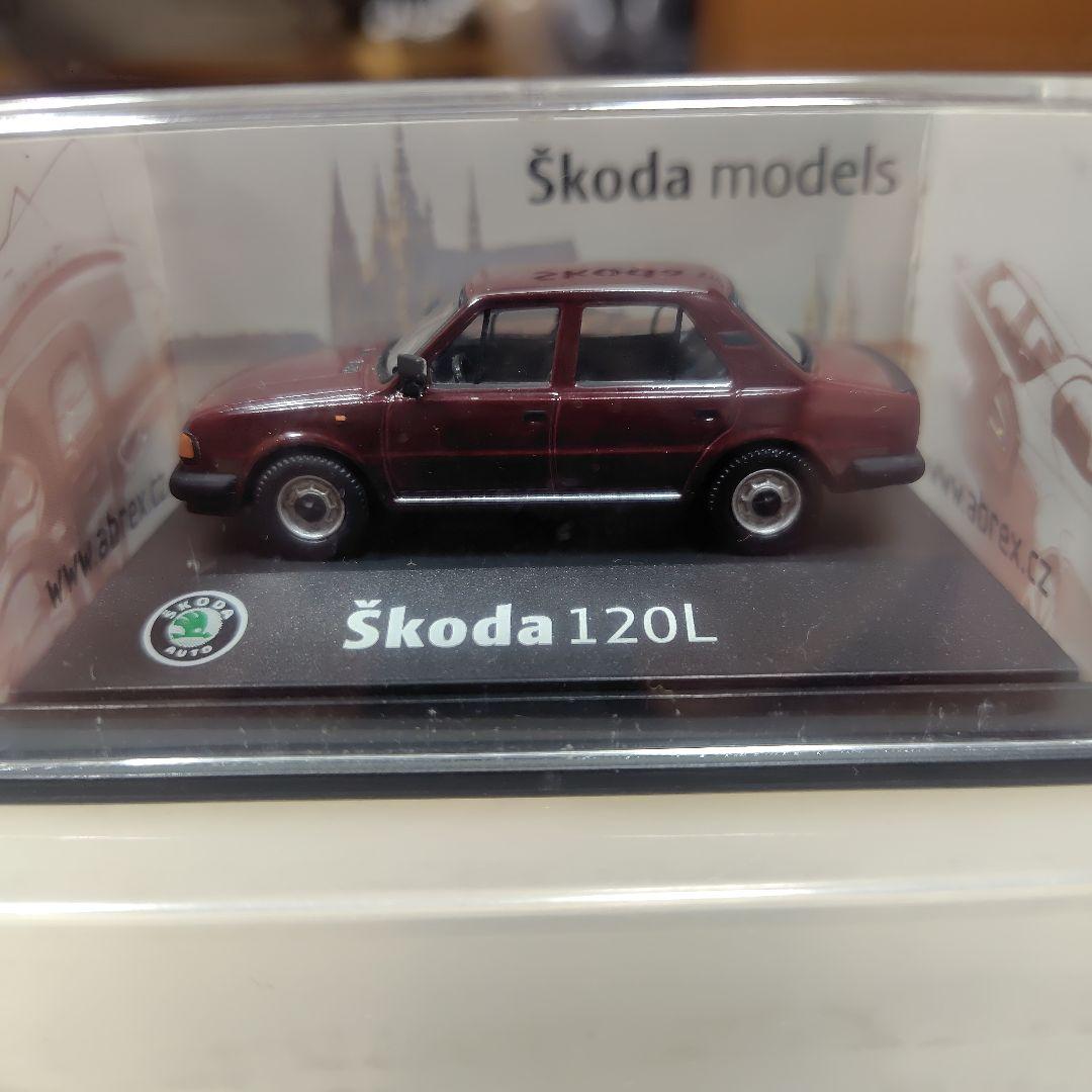 Škoda 120L ミニカー 10台セット 1/72