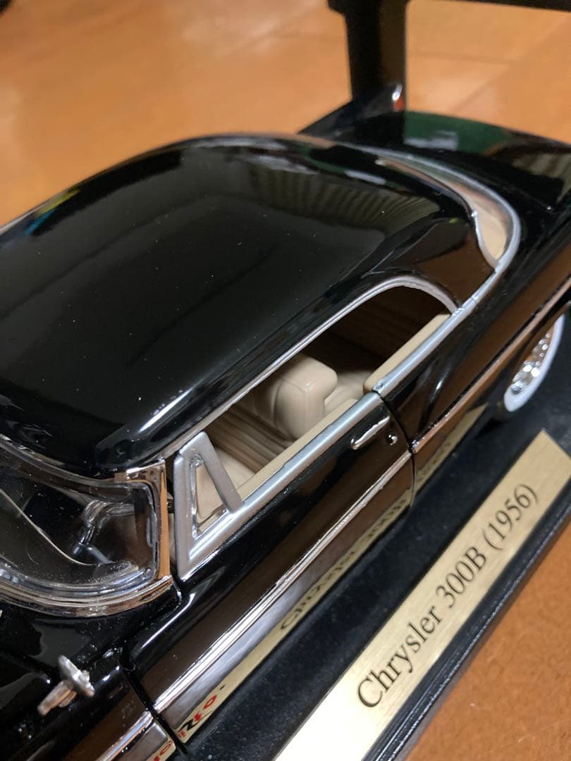 Maisto Chrysler 300B (1956) ミニカー
