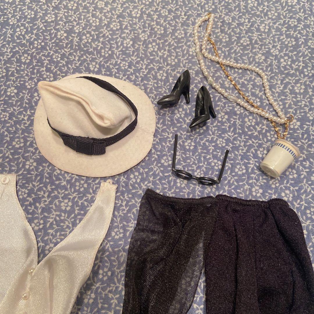 バービー】ミリセント・ロバーツ コレクション ストライプパワー 限定