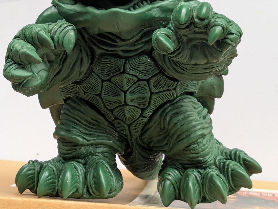 怪獣ガメラのプラモデル(前田裕幸デフォルメ版)1/250】1995 自作中古品