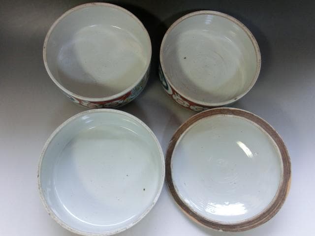 鉢□三段重鉢 赤絵 窓菖蒲 唐草紋 陶器 お重 古美術
