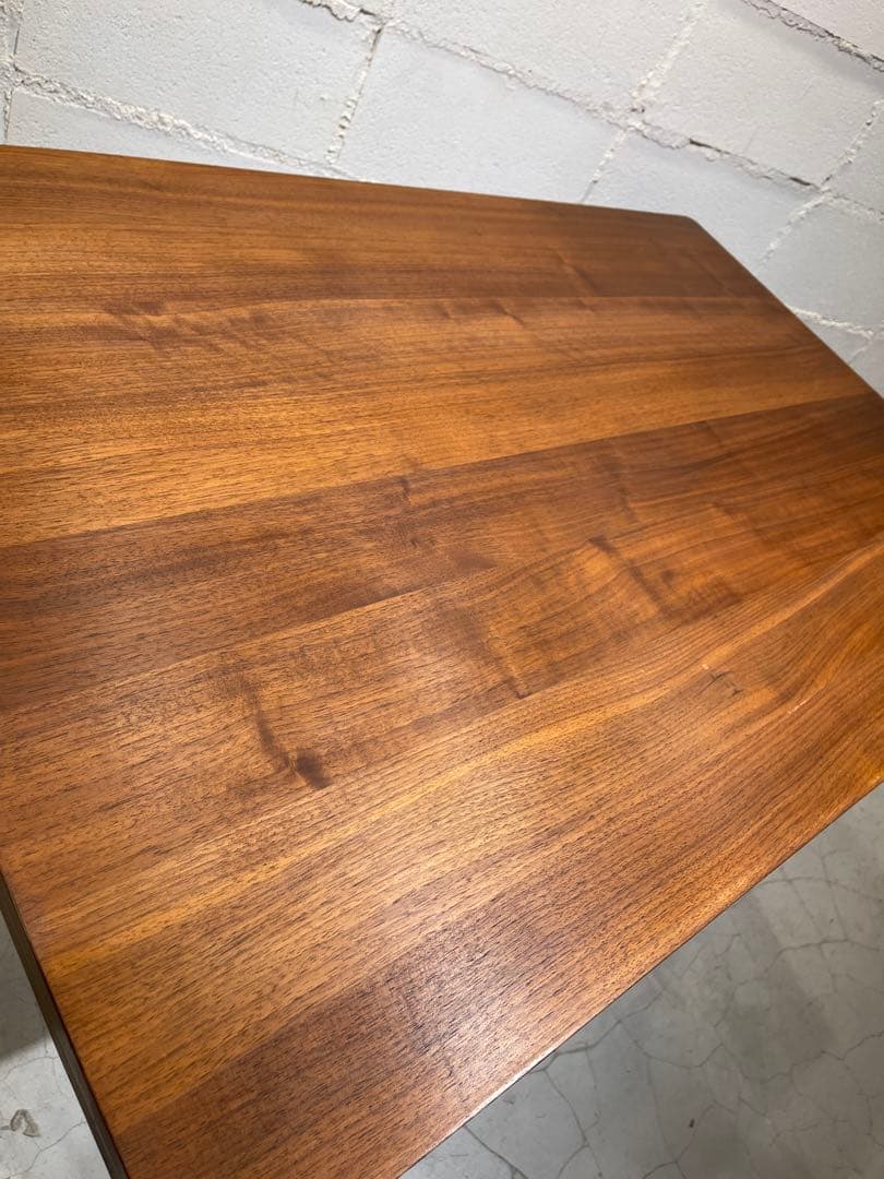 ウニコ　トリト　エクステンションテーブル　ウォールナット色　オーク材　伸長式