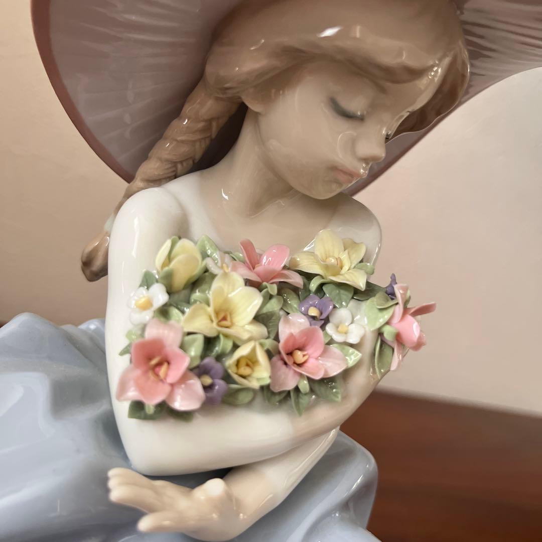 リアドロ 花の香りに包まれて 人形 置物