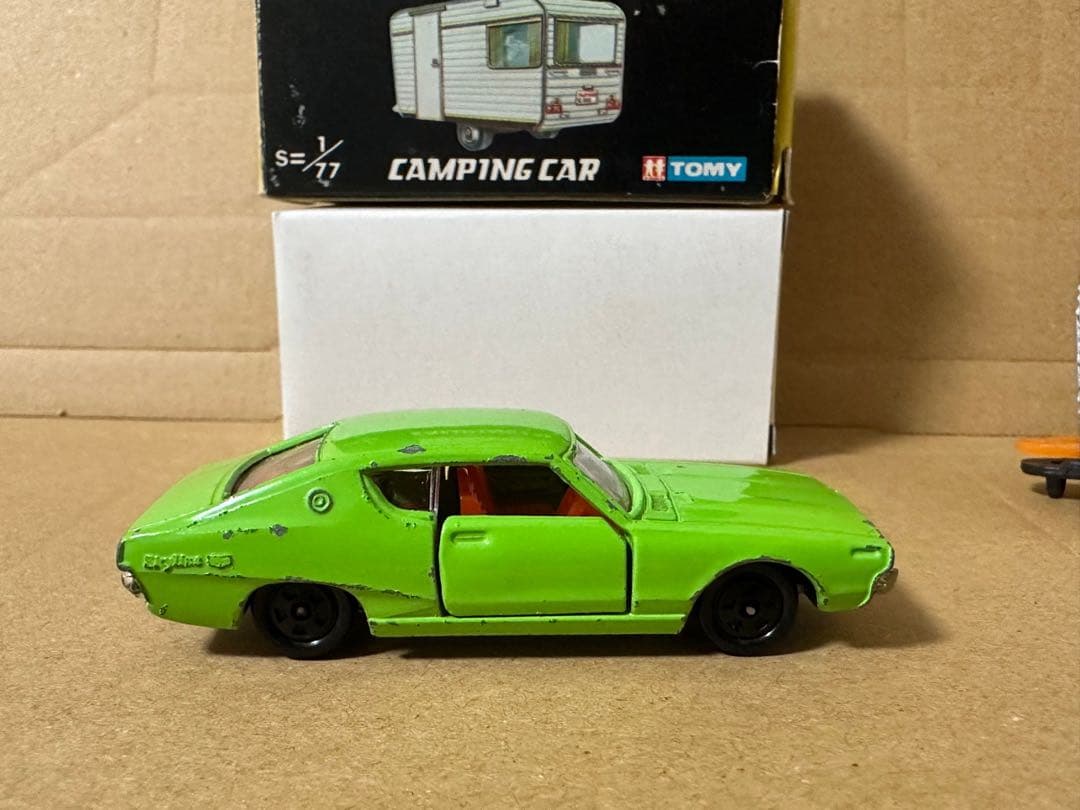 トミカ黒箱65フランスベッドキャンピングカースカイライン岩石落としスタント日本製