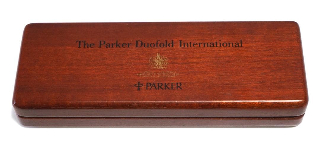 PARKER製万年筆（ ペン先18K金、 木製ケース付き）