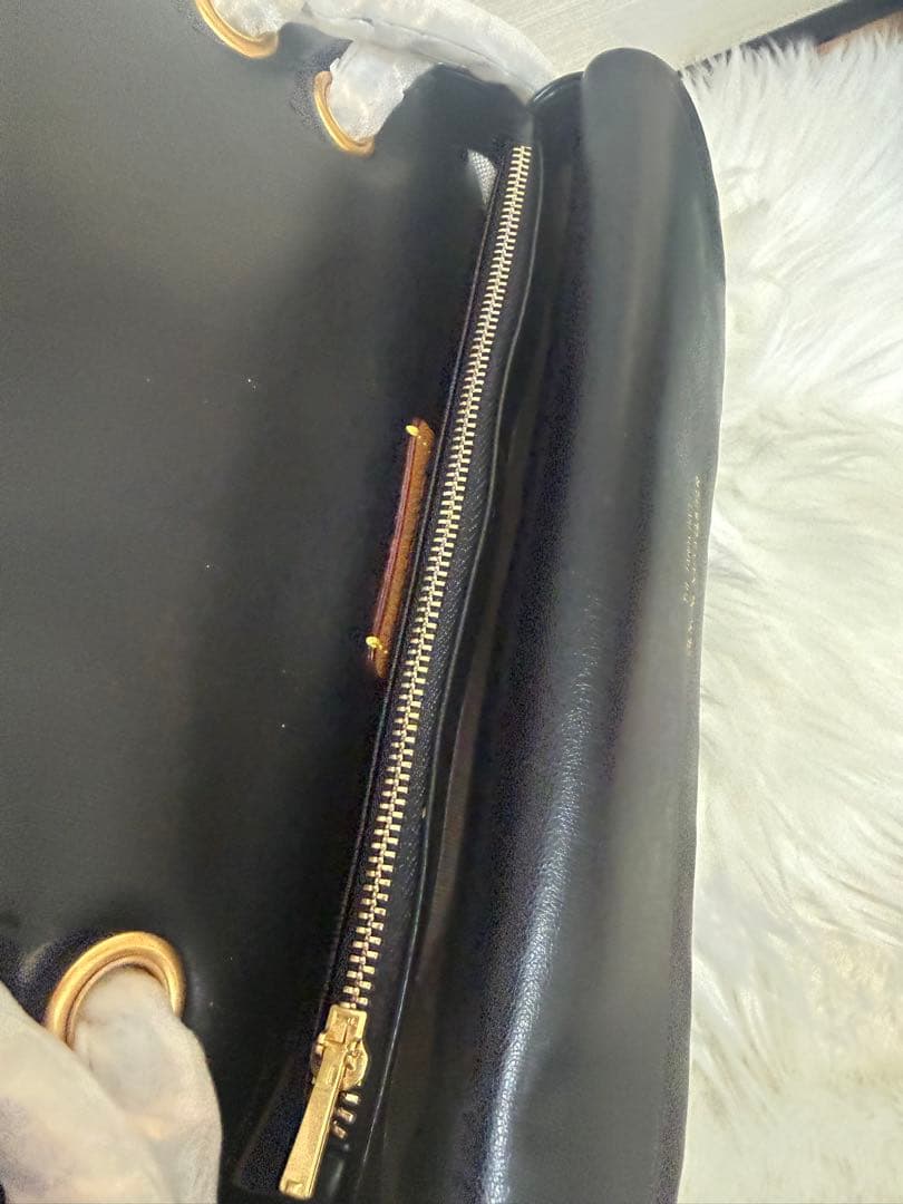 COACH ブラック キルティングショルダーバッグ26cm