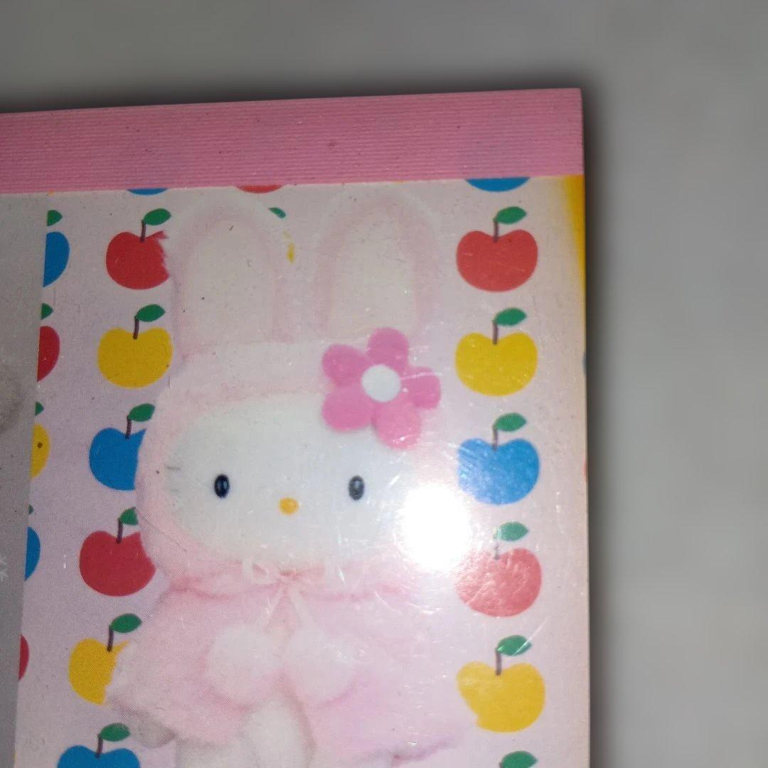 Hello Kitty Goods Collection 2005年メモ帳レトロ - メルカリ