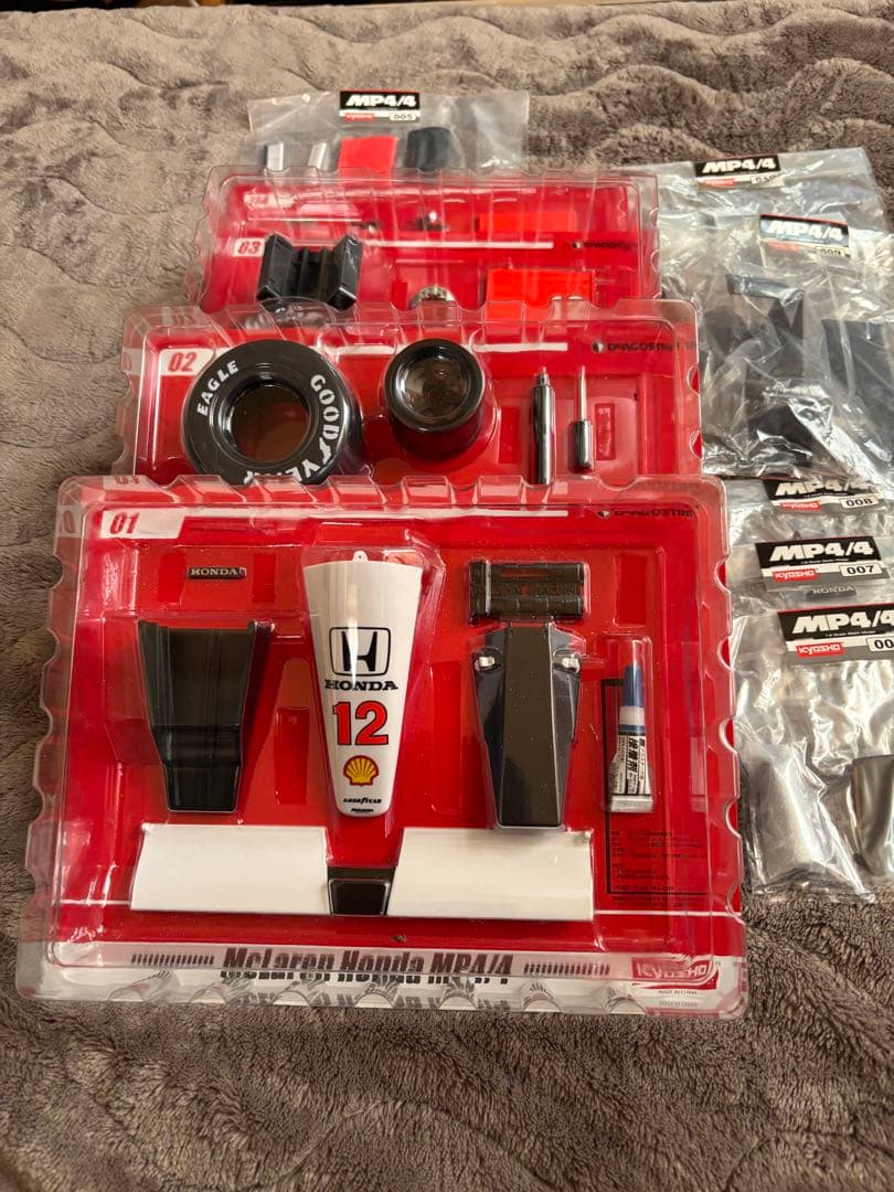 ディアゴスティーニ　マクラーレンホンダMP4/4組立キット全パーツ