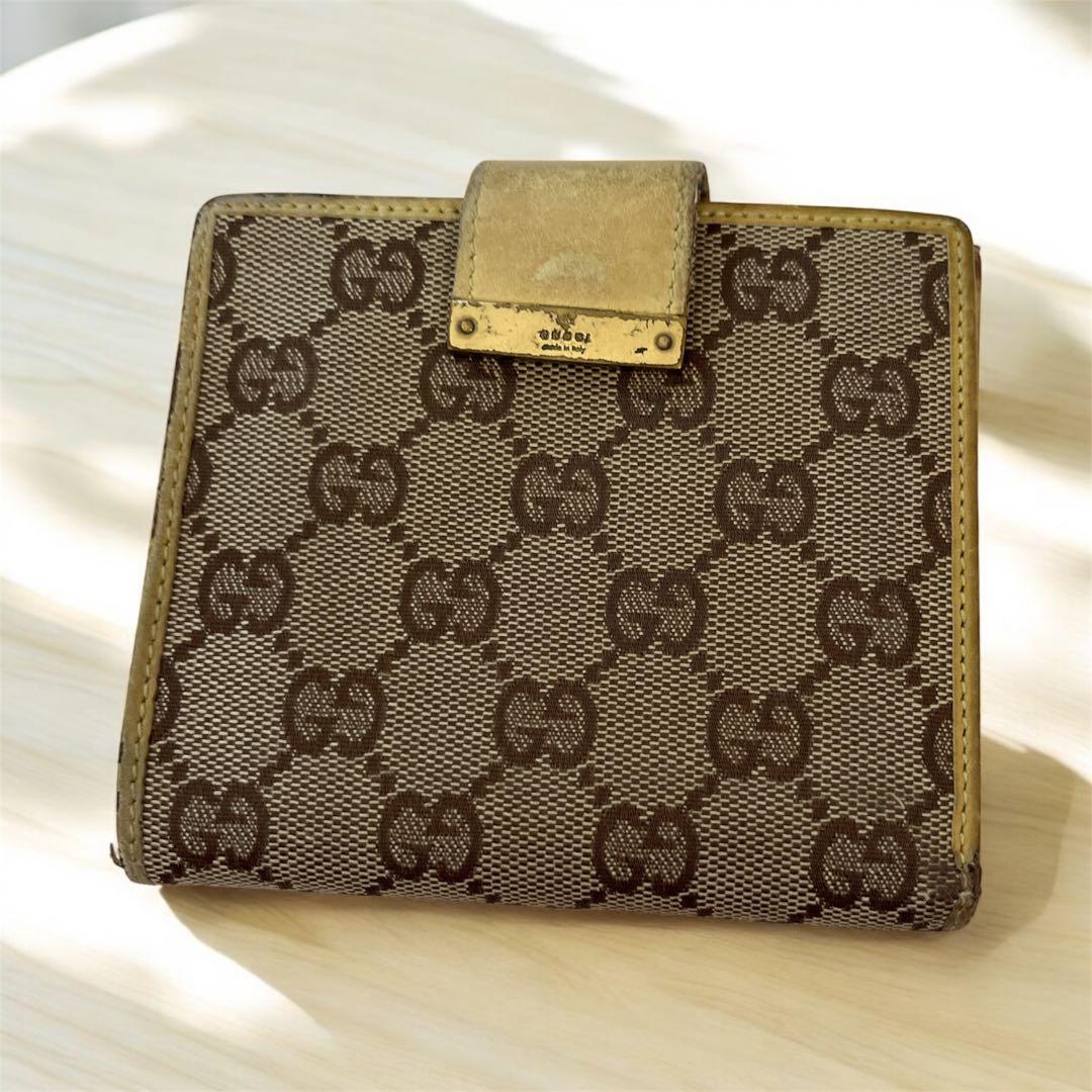 GUCCI 二つ折り財布 GGパターン