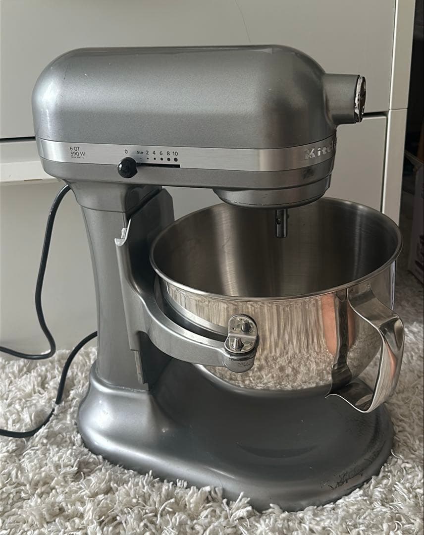 J*M様 KitchenAid スタンドミキサー シルバー