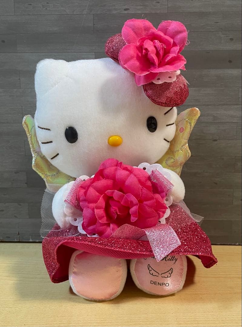 テ押箱　キティ まとめ売りウェディングぬいぐるみセットいちごモチーフぬいぐるみ