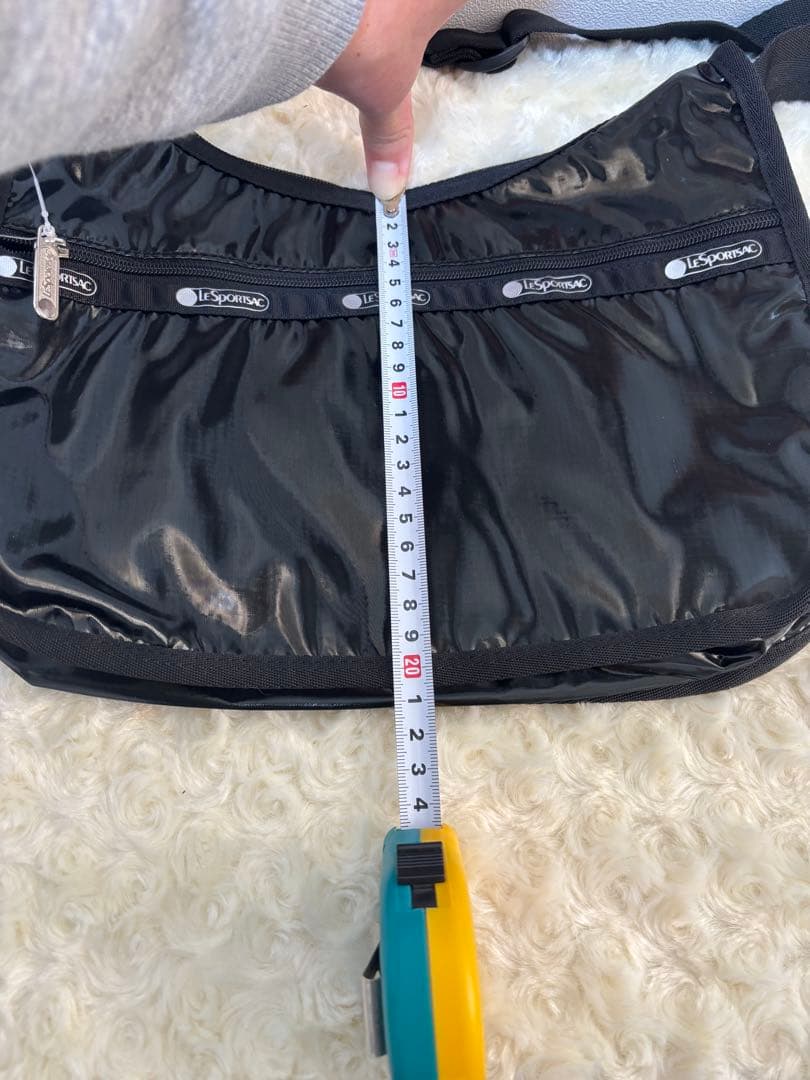 【LeSportsac】レスポートサック新品ブラック ショルダーバッグ ポーチ付