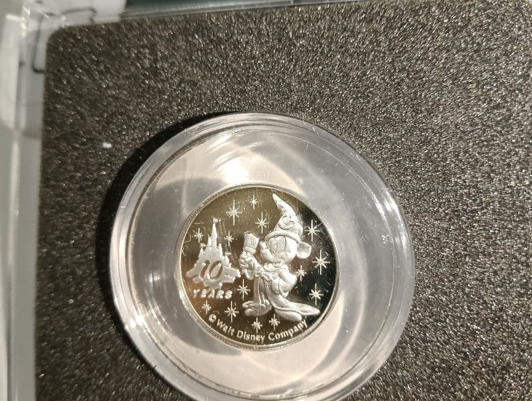 東京ディズニーランド開園10周年純金製記念メダル 品位999純銀 限定発行