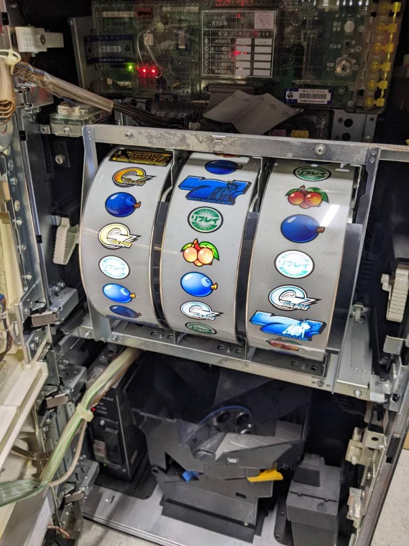 ゴルゴ13ザプロフェッショナル 5号機 コイン不要機 送料込