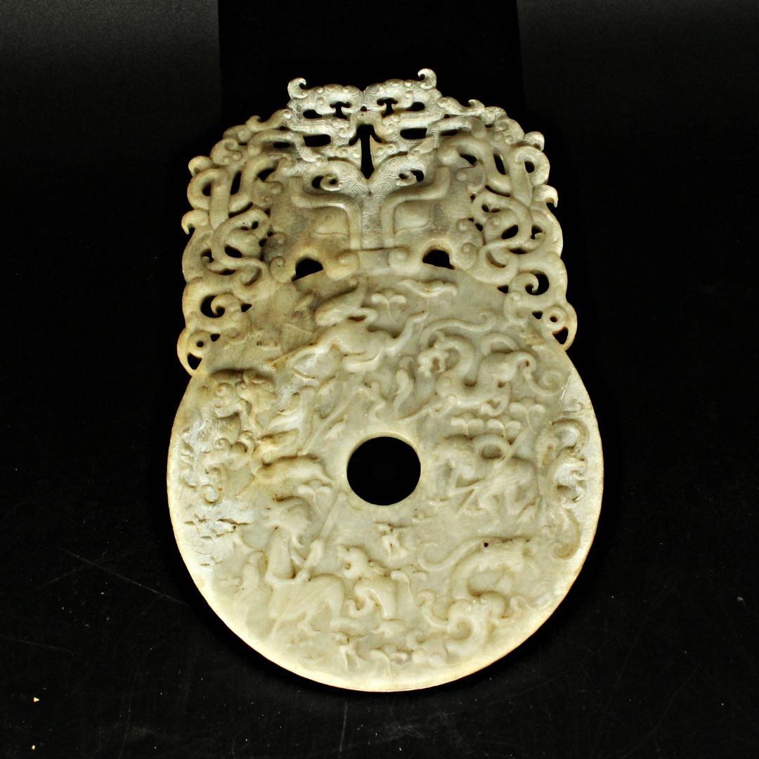 大きい白玉 中国 戦国時代 彫刻 天然石 翡翠 骨董品 23-907 出張買取