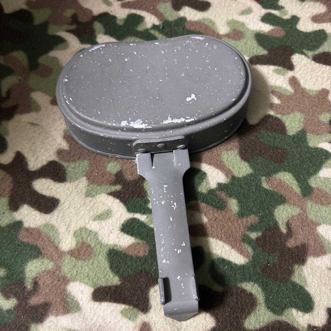 2点セット価格　ドイツ軍　飯盒　⑬ イギリス軍　メスキット　MMS 1945