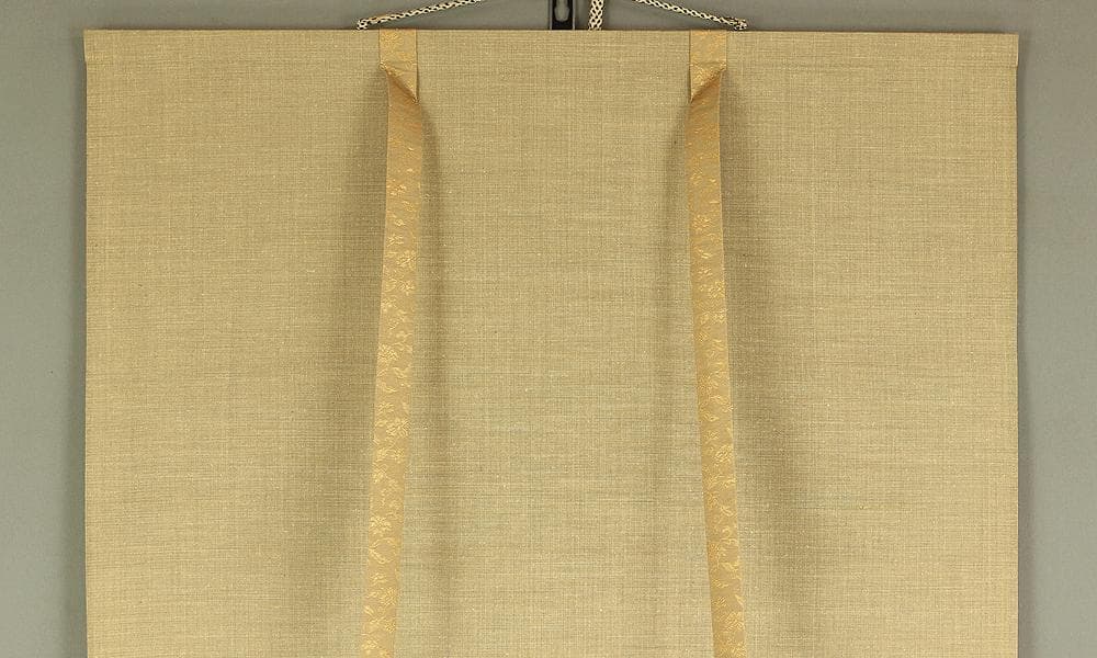 春涛散人「墨梅図」掛軸 肉筆 絹本