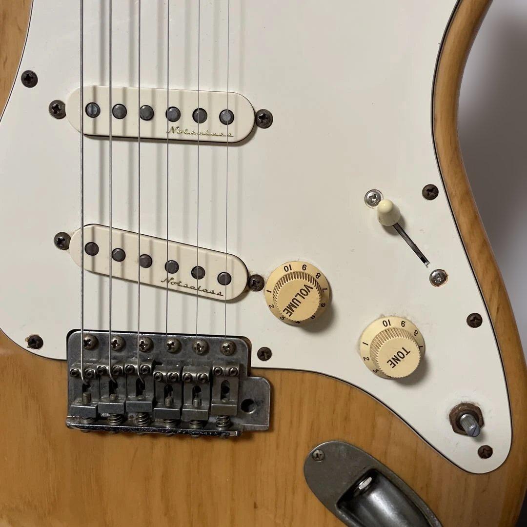 フェンダージャパン　ストラトキャスタータイプ エレキギター