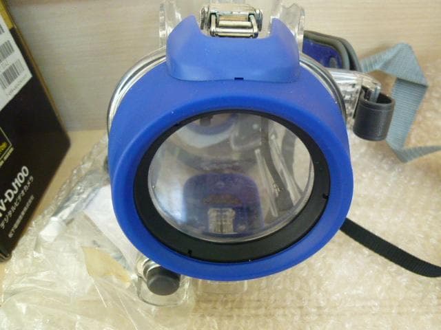 広*ム様 新品Panasonic ビデオカメラDIGICAM NV-DJ100