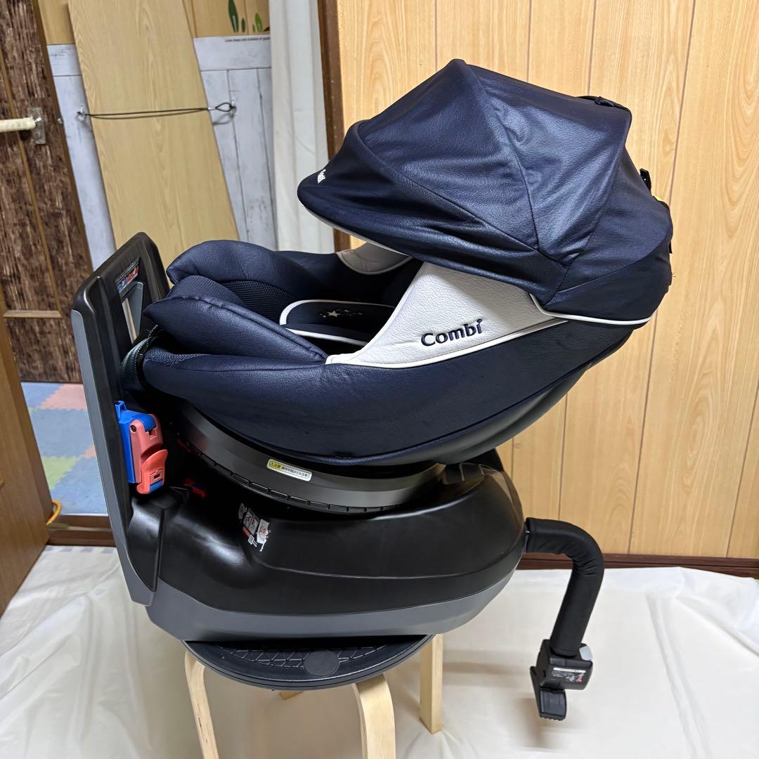 コンビ クルムーヴ simplight チャイルドシート 新生児 超美品 回転