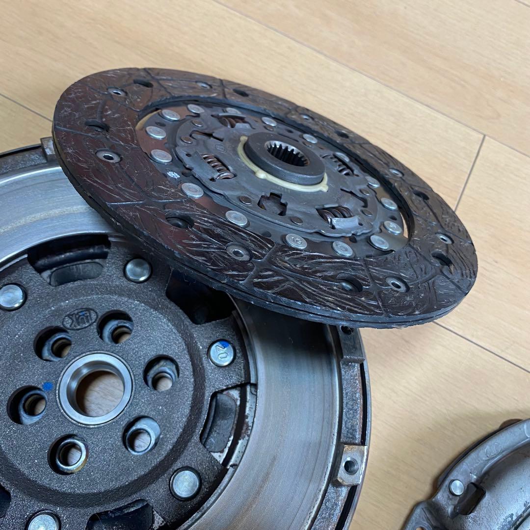 ♦︎美品！♦︎安心の純正品♦︎アバルト595/695♦︎フラホ/クラッチセット♦︎現品限♦︎