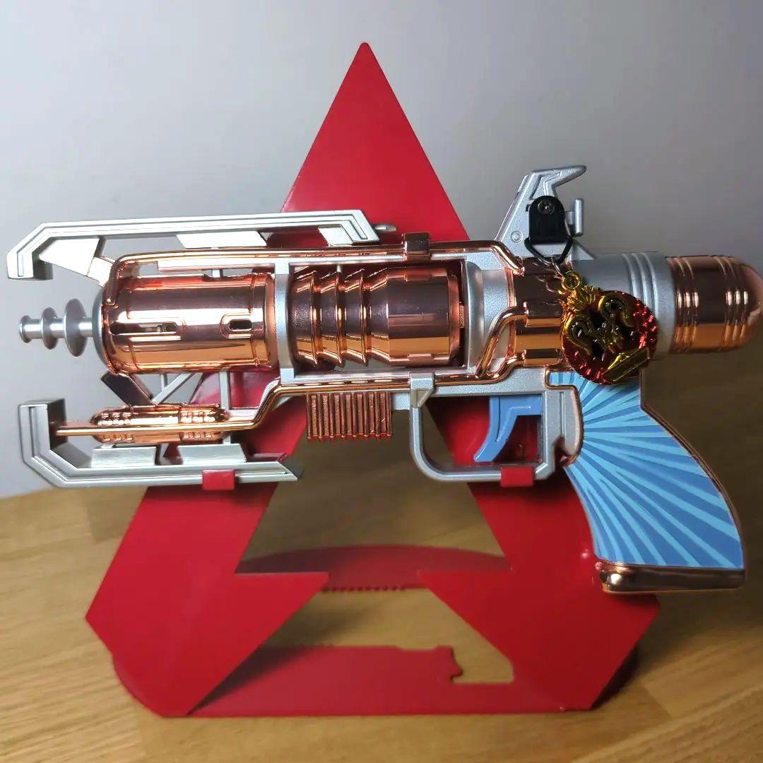 APEX LEGENDS ウィングマン 殺人光線 レプリカ スタンド付き - メルカリ