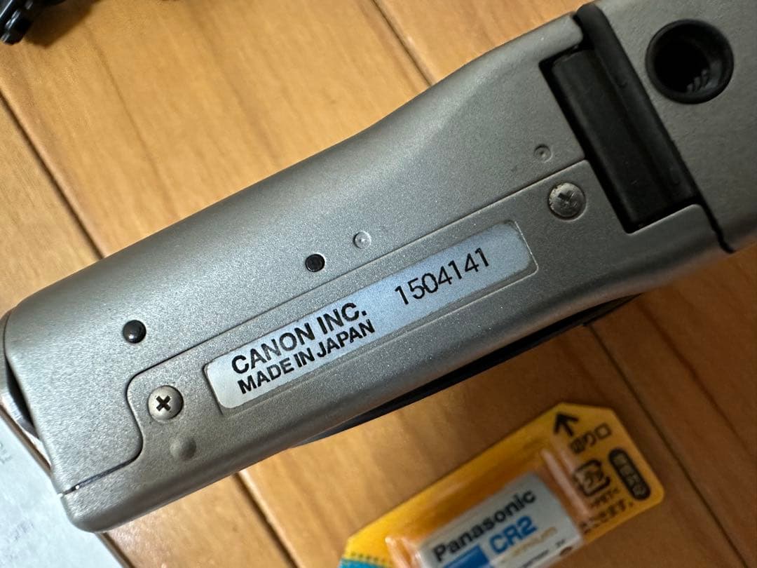 Canon IXY IX240 CAMERA キャノン レンズシャッターカメラ 工場