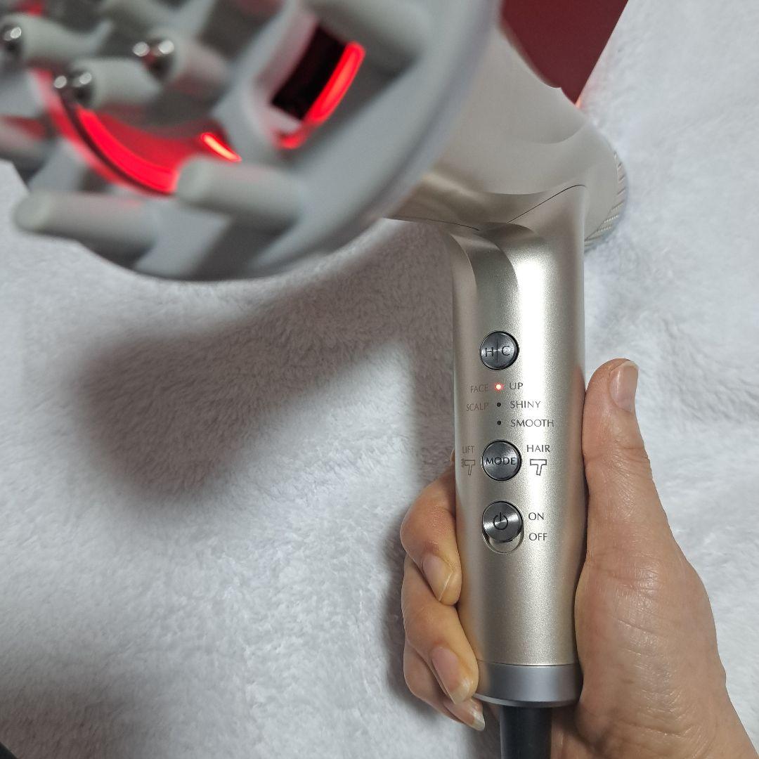 YA-MAN　ヤーマン　リフトドライヤー　 ゴールド　HC20N5