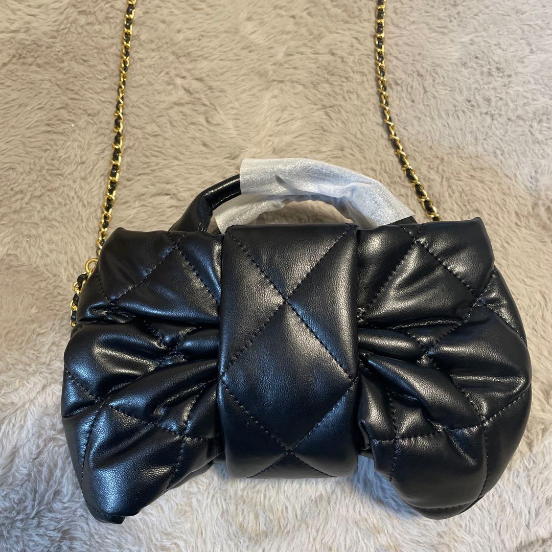 ノベルティ　CHANEL リボン　チェーン　バッグ　ラムスキン　即日発送