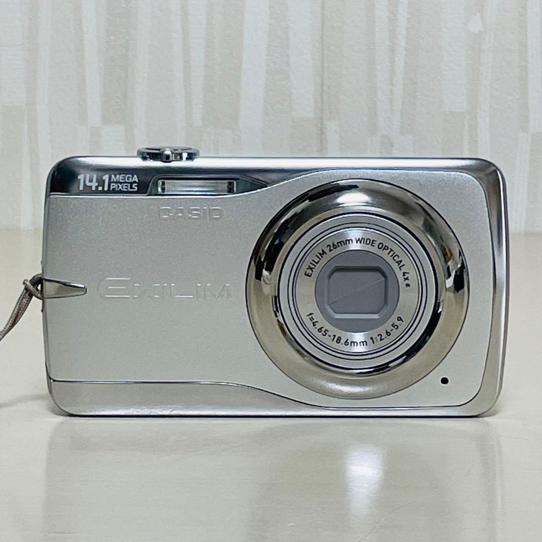 CASIO カシオ EX-Z550 コンパクトデジタルカメラ シルバー - メルカリ