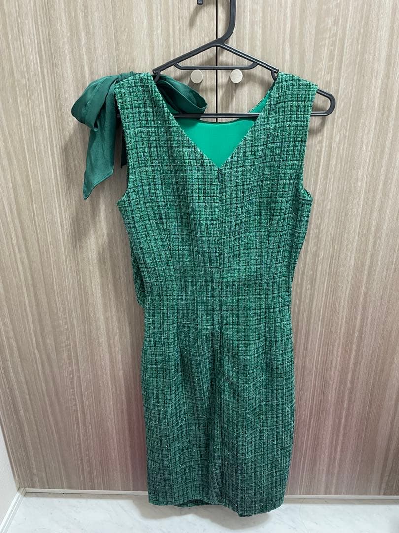 Andy グリーン タイトドレス リボン付き　新品　S