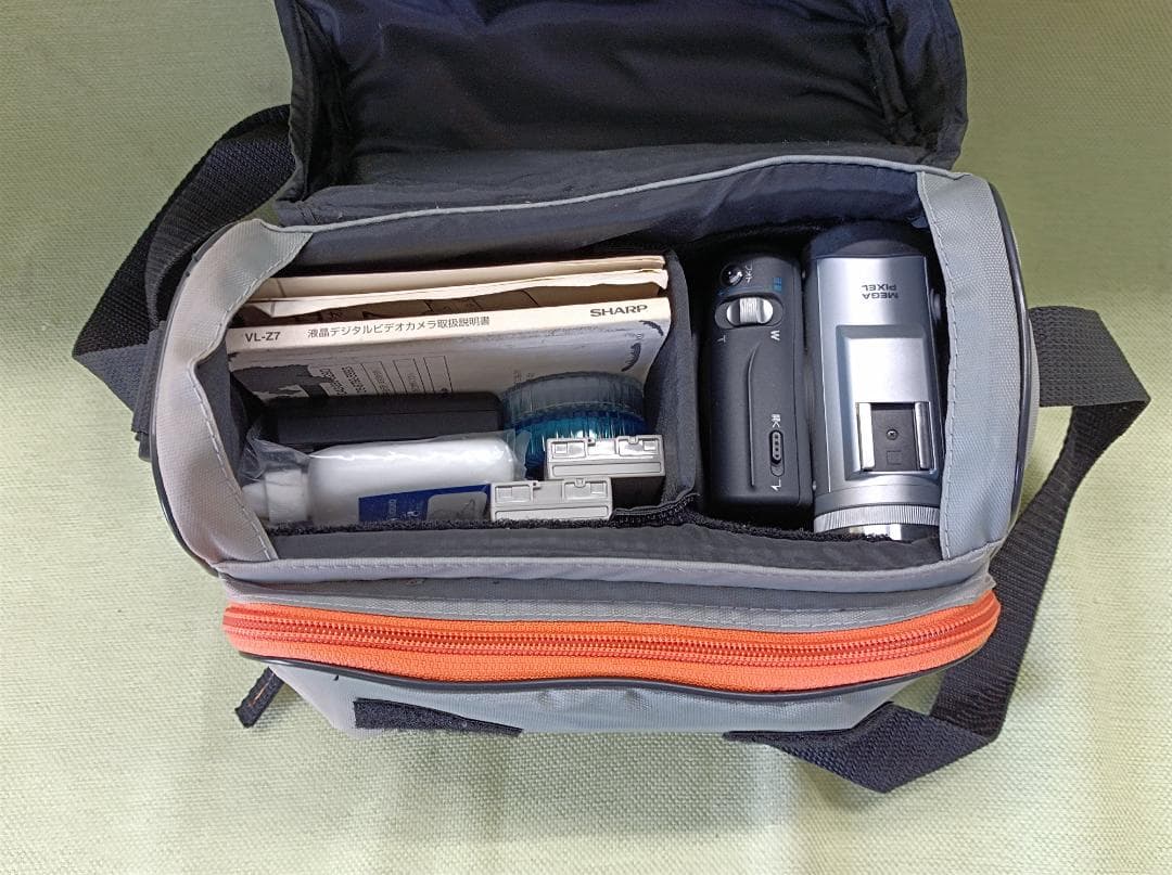 都《YEYUW》SHARP　VL-Z7　デジタルビデオカメラ