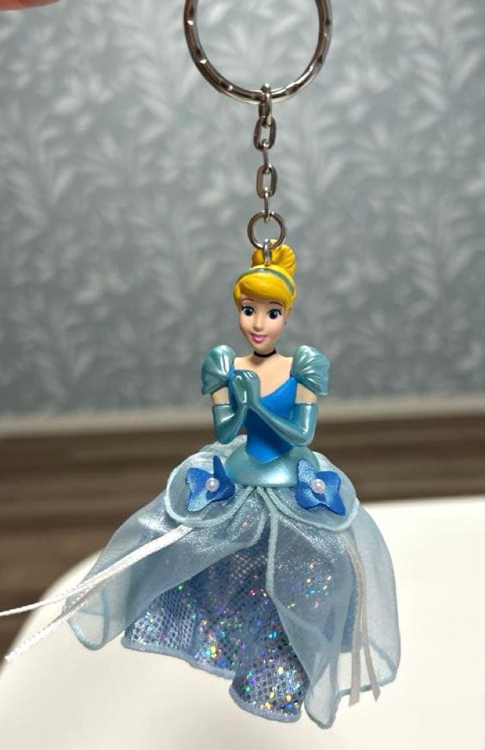 完売品】ディズニープリンセス キーホルダー 7体セット - メルカリ