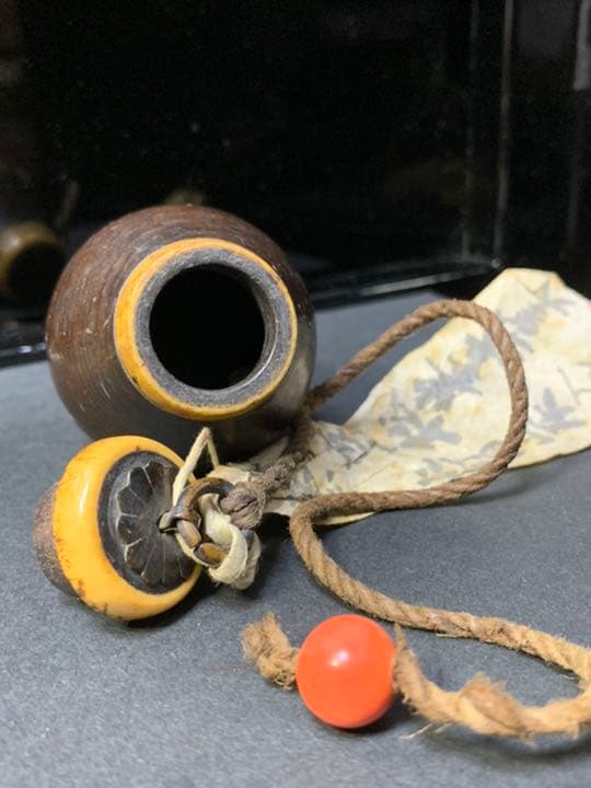 根付け 木製 印籠 サンゴ骨董煙草入れ 時代提げ物 民藝 古民具の通販は