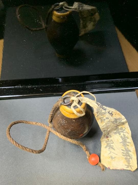 根付け 木製 印籠 サンゴ骨董煙草入れ 時代提げ物 民藝 古民具 根付