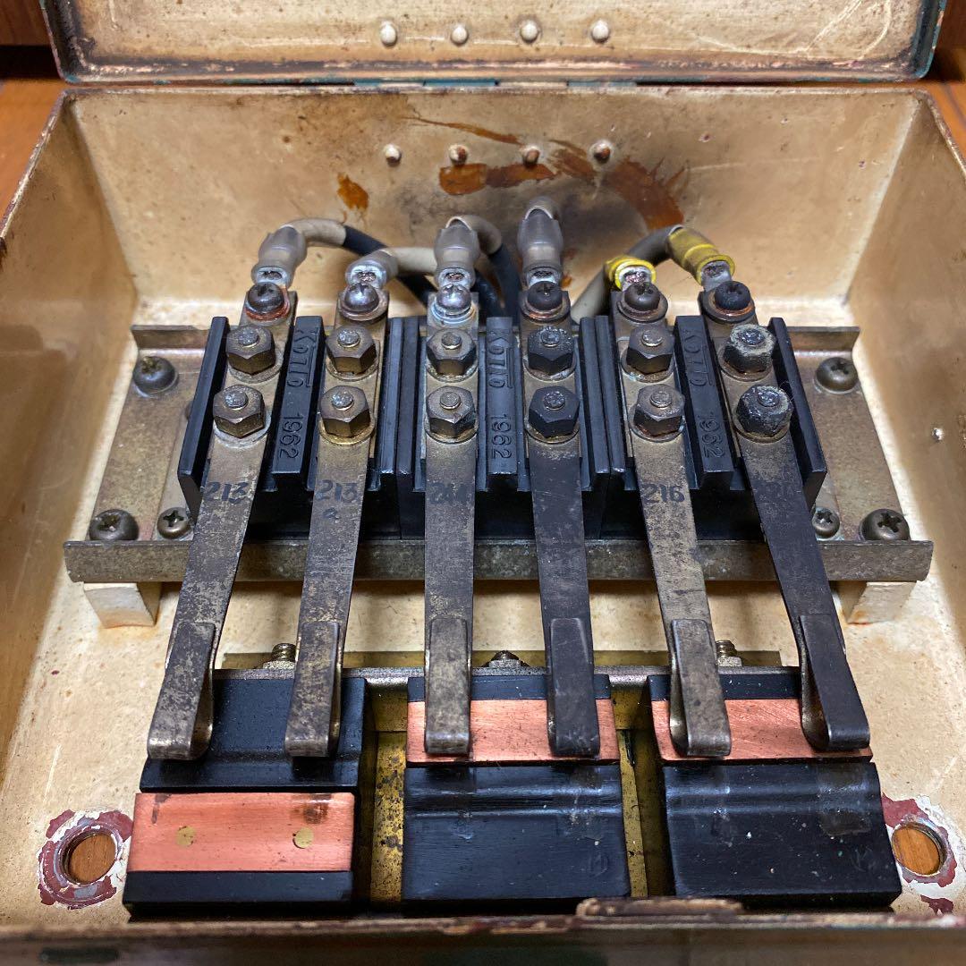 鉄道部品 保護接地