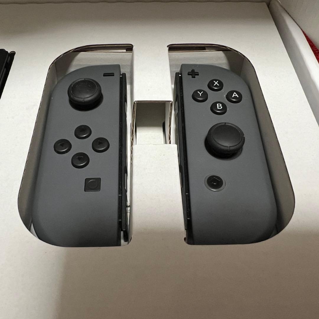Nintendo Switch グレー 本体（中古）