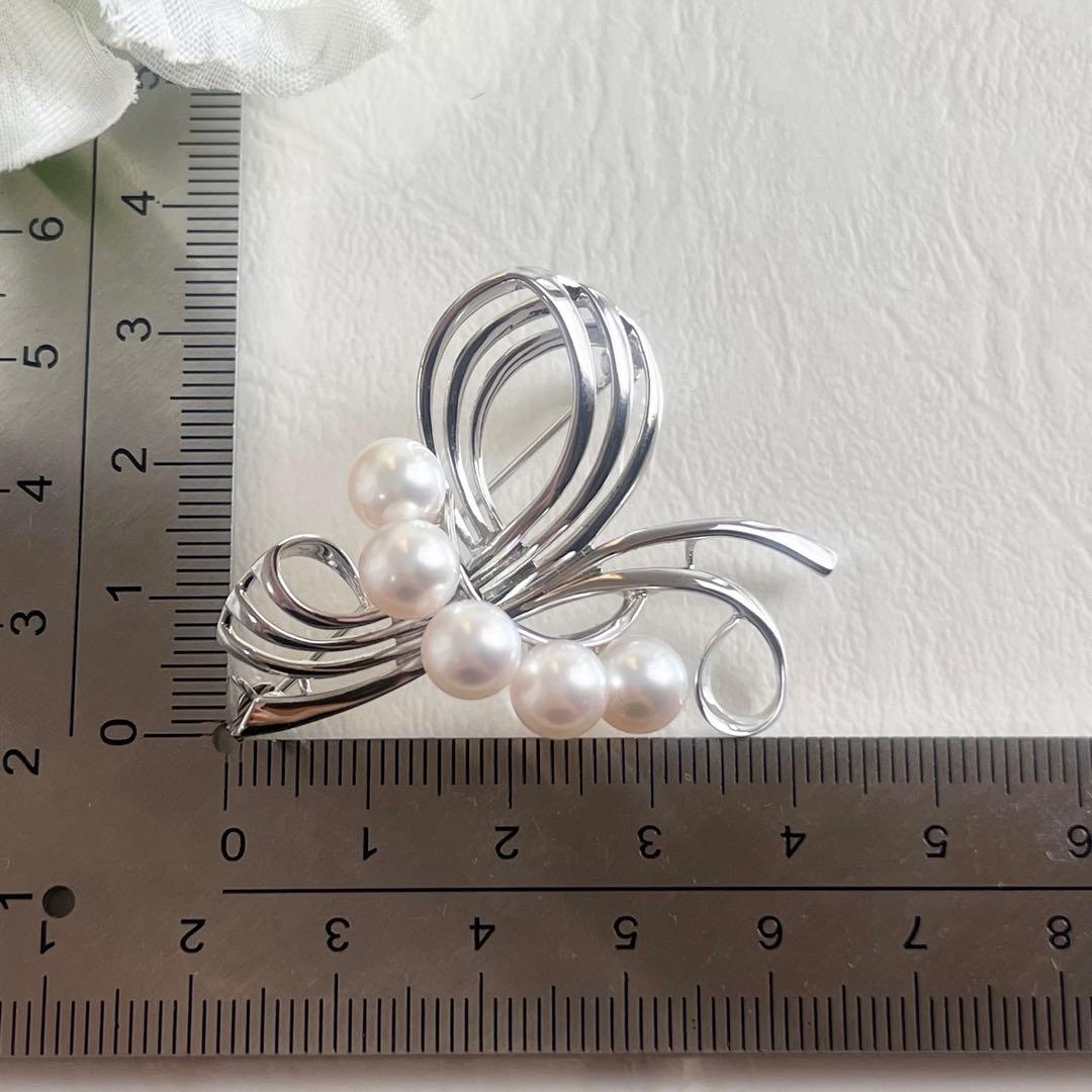 ☆美品☆ミキモト シルバー パール 5珠 ブローチ 皇室御用達ブランド